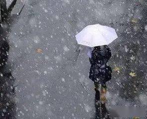 雨落窗前,心向暖阳 雨落窗前,心向暖阳